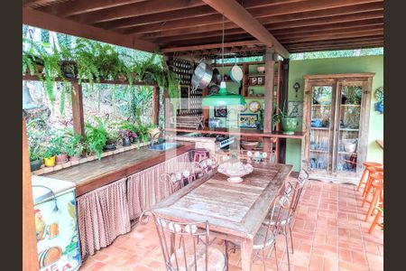 Casa à venda com 600m², 4 quartos e 10 vagas