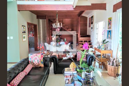 Casa à venda com 4 quartos, 600m² em Arvoredo, Nova Lima