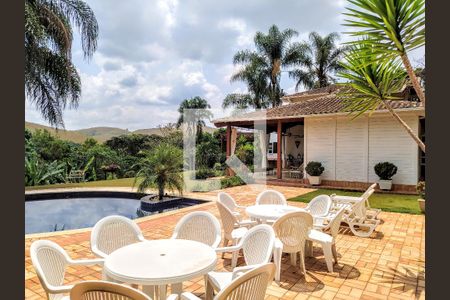 Casa à venda com 600m², 4 quartos e 10 vagas