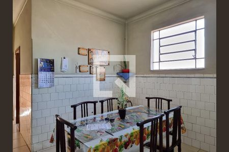 Casa à venda com 419m², 4 quartos e 6 vagas