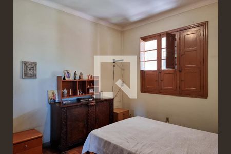 Casa à venda com 419m², 4 quartos e 6 vagas