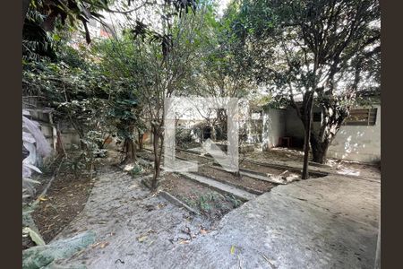 Casa à venda com 600m², 0 quarto e sem vaga