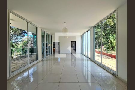 Casa de Condomínio à venda com 5 quartos, 456m² em Pasárgada, Nova Lima