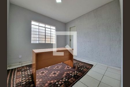 Casa à venda com 231m², 4 quartos e 3 vagas