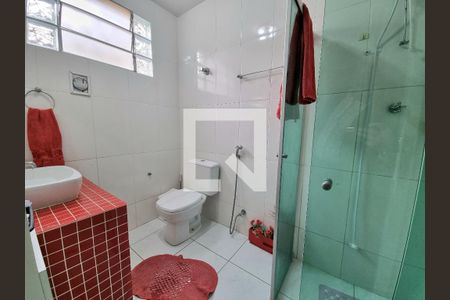 Casa à venda com 231m², 4 quartos e 3 vagas