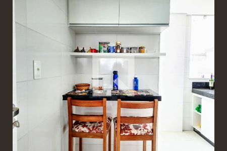 Apartamento à venda com 68m², 2 quartos e 2 vagas