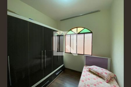 Casa à venda com 374m², 4 quartos e 7 vagas