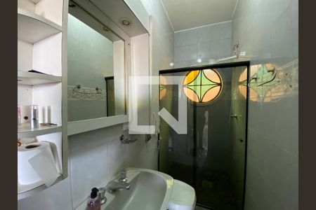 Casa à venda com 374m², 4 quartos e 7 vagas