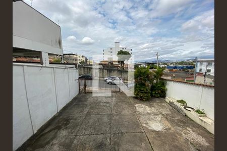 Casa à venda com 374m², 4 quartos e 7 vagas