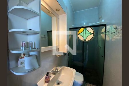 Casa à venda com 374m², 4 quartos e 7 vagas