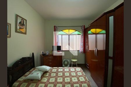 Casa à venda com 374m², 4 quartos e 7 vagas