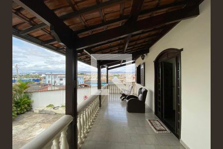 Casa à venda com 374m², 4 quartos e 7 vagas