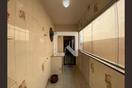 Casa à venda com 374m², 4 quartos e 7 vagas