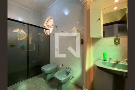 Casa à venda com 374m², 4 quartos e 7 vagas