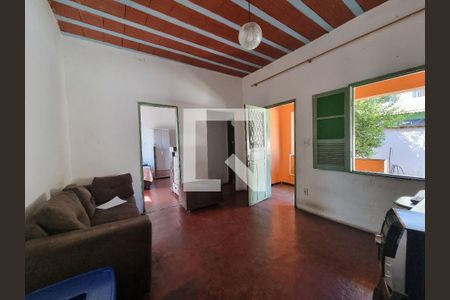 Casa à venda com 2 quartos, 90m² em Pirajá, Belo Horizonte
