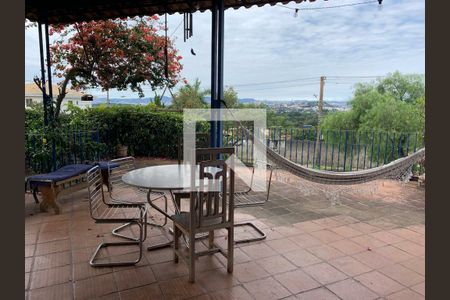 Casa à venda com 417m², 5 quartos e 10 vagas