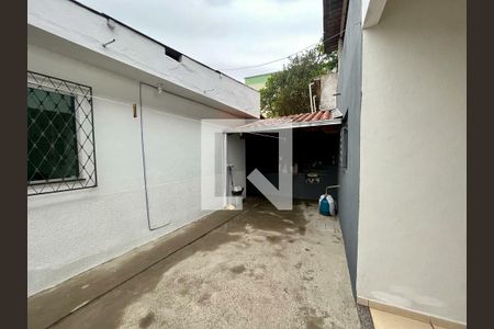 Casa à venda com 160m², 4 quartos e 4 vagas