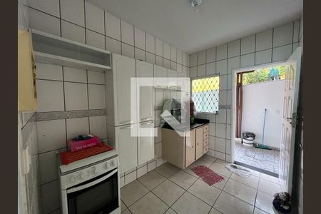 Casa à venda com 160m², 4 quartos e 4 vagas