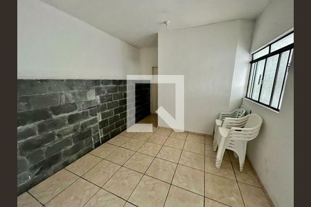 Casa à venda com 160m², 4 quartos e 4 vagas