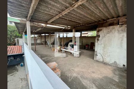 Casa à venda com 160m², 4 quartos e 4 vagas