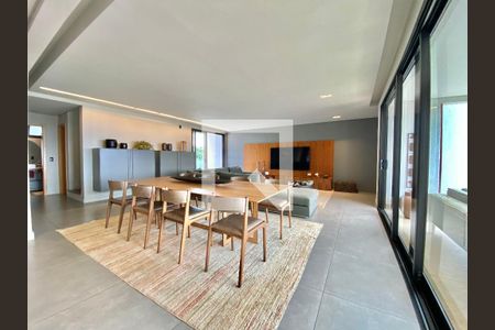 Casa de Condomínio à venda com 4 quartos, 494m² em Vila Alpina, Nova Lima