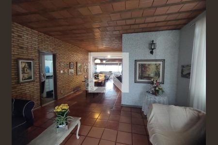 Casa à venda com 4 quartos, 343m² em Bandeirantes, Belo Horizonte
