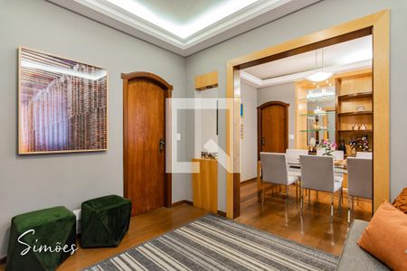 Apartamento para alugar com 3 quartos, 92m² em Sagrada Família, Belo Horizonte