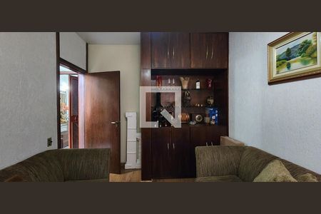 Casa à venda com 4 quartos, 336m² em São Lucas, Belo Horizonte