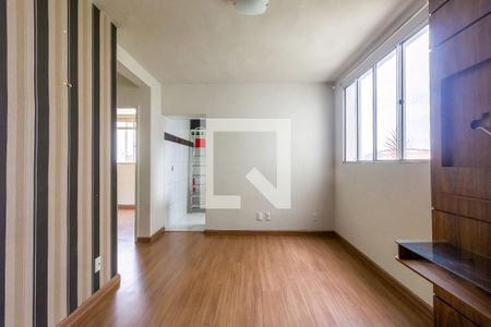 Apartamento para alugar com 2 quartos, 44m² em Chácaras Reunidas Santa Terezinha, Contagem
