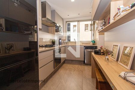 Apartamento à venda com 141m², 3 quartos e 3 vagas