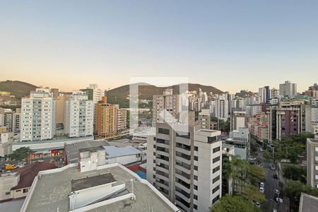 Apartamento à venda com 120m², 3 quartos e 2 vagas