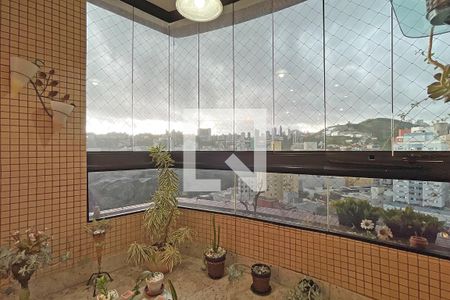 Apartamento à venda com 3 quartos, 120m² em Buritis, Belo Horizonte