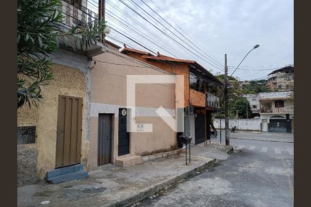 Casa à venda com 4 quartos, 350m² em Parque Riacho das Pedras, Contagem