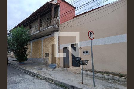 Casa à venda com 4 quartos, 350m² em Parque Riacho das Pedras, Contagem