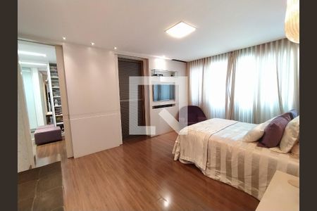 Apartamento à venda com 4 quartos, 247m² em Savassi, Belo Horizonte
