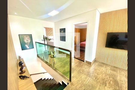 Casa à venda com 3 quartos, 250m² em Salgado Filho, Belo Horizonte