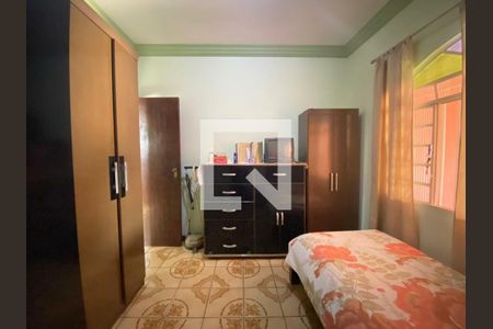 Casa à venda com 3 quartos, 205m² em Dom Bosco, Belo Horizonte