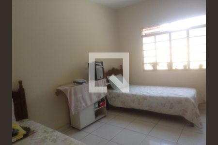 Casa à venda com 5 quartos, 360m² em São João Batista, Belo Horizonte