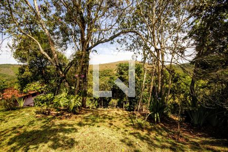 Casa de condomínio à venda com 455m², 4 quartos e 5 vagas