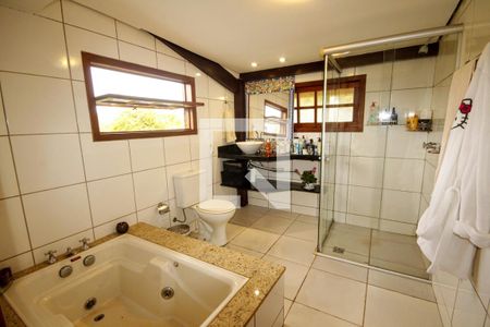 Casa de condomínio à venda com 455m², 4 quartos e 5 vagas