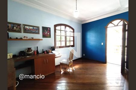 Casa à venda com 4 quartos, 153m² em Santa Amélia, Belo Horizonte