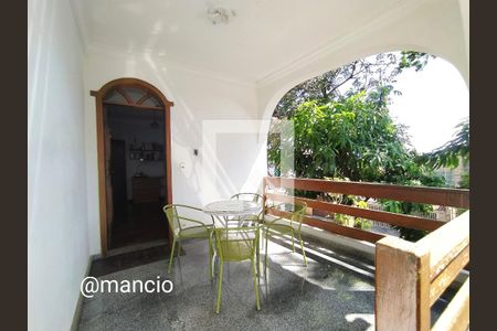 Casa à venda com 4 quartos, 153m² em Santa Amélia, Belo Horizonte