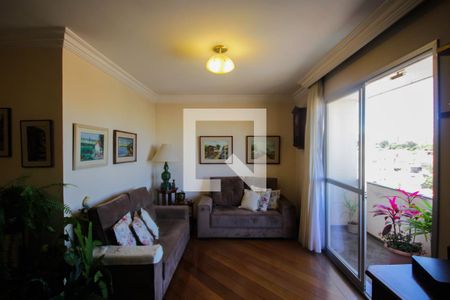 Sala de apartamento à venda com 3 quartos, 80m² em Vila Gumercindo, São Paulo