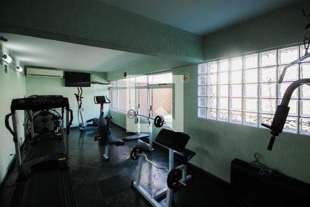 Apartamento à venda com 80m², 3 quartos e 2 vagasAcademia