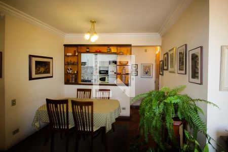 Sala de apartamento à venda com 3 quartos, 80m² em Vila Gumercindo, São Paulo