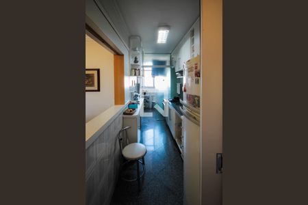 Apartamento à venda com 80m², 3 quartos e 2 vagasCozinha e Área de Serviço