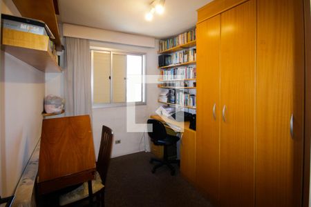 Apartamento à venda com 80m², 3 quartos e 2 vagasQuarto 2