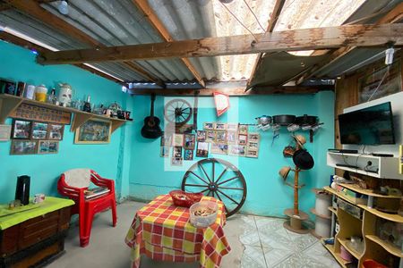 Casa à venda com 120m², 2 quartos e 1 vagaFogão a   Lenha