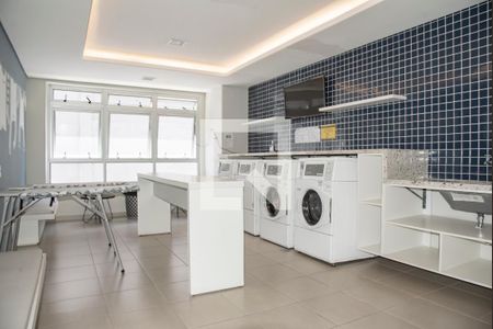 Apartamento para alugar com 38m², 1 quarto e 1 vaga Apartamento para alugar com 38m², 1 quarto e 1 vagaÁrea comum - Lavanderia