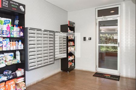 Apartamento para alugar com 38m², 1 quarto e 1 vaga Apartamento para alugar com 38m², 1 quarto e 1 vagaÁrea comum - Mini mercado